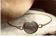 c. Armband Pearl