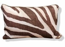 Sierkussen Zebra Bruin