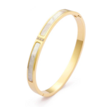 a. Armband- de Luxe 
